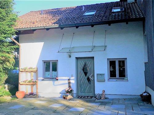 Holiday Home/Apartment - 4 persons -  - Milbinger Str. - 83098 - Brannenburg