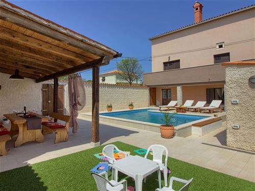 Feriehus - 6 personer -  - Pula/Manjadvorci - 52207