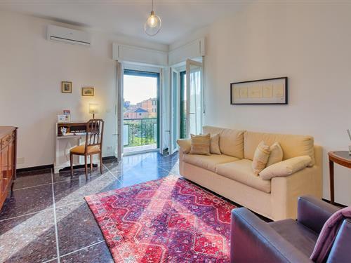 Holiday Home/Apartment - 6 persons -  - Corso Europa - 16166 - Genova