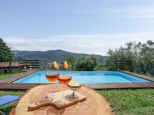 Sommerhus - 10 personer -  - Via Delle Case Sparse - San Quirico Di Valleriana - 51017 - S. Q. Di Vallerana