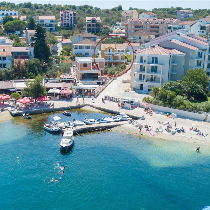 Ferielejlighed - 4 personer -  - Ante Starcevica - 21223 - Okrug Gornji