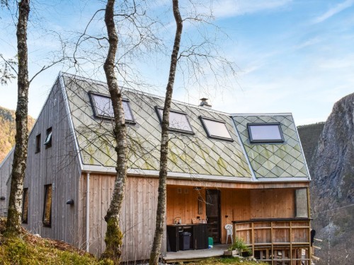 Holiday home - 9 persons -  - Tyssebotnvegen - Erfjord/Suldal - 4233 - Erfjord