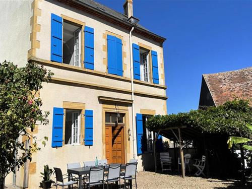 Ferienhaus - 12 Personen -  - 03470 - Pierrefitte-Sur-Loire