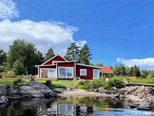 Semesterlägenhet - 8 personer -  - ulfsnäs - 33198 - Värnamo