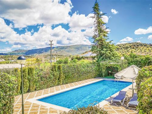 Holiday home - 21 persons -  - Fuente de la Sarra S/N - 11690 - Olvera