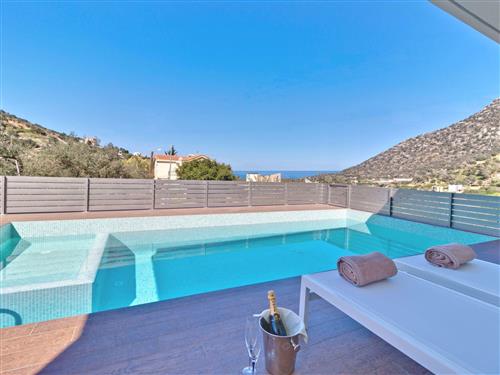 Holiday home - 7 persons -  - Roumeli - 740 57