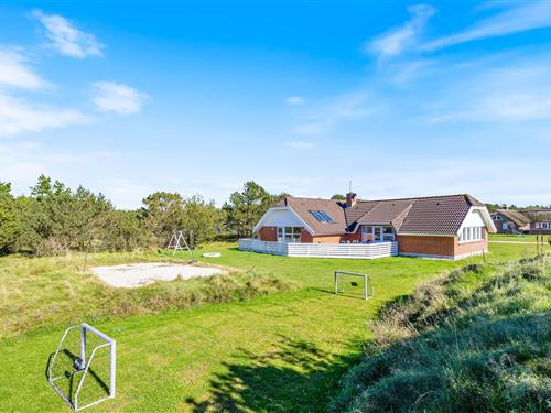 Sommerhus - 10 personer -  - Brunbjergvej - Lodbjerg Hede - 6950 - Ringkøbing