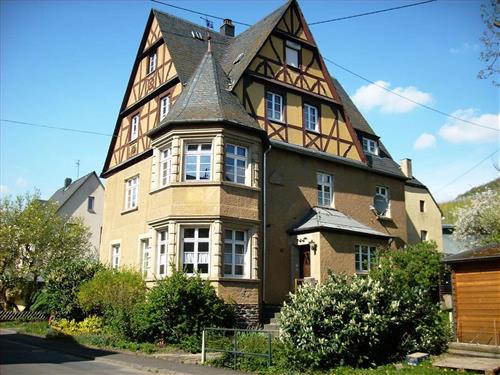 Holiday Home/Apartment - 10 persons -  - Bahnhofstraße - 56850 - Enkirch