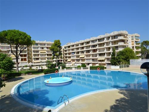 Holiday Home/Apartment - 4 persons -  - Salou - 43840