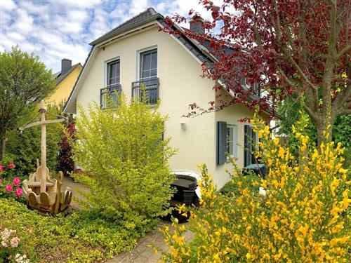 Sommerhus - 6 personer -  - Klünderberg - 18609 - Binz