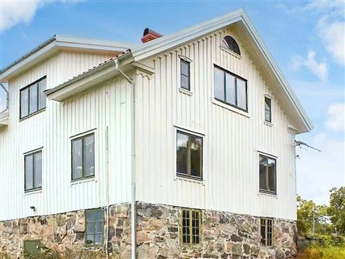  - 9 personer -  - Norra Munkeby - Bokenäs - 45197 - Uddevalla