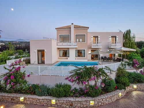 Sommerhus - 8 personer -  - Eparchiaki Odos Viran Episkopis-Monis Arkadiou - 740 52 - Skouloufia