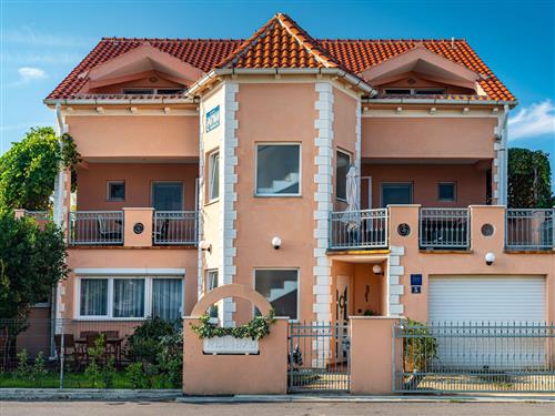 Semesterlägenhet - 5 personer -  - Slavonska - 23232 - Nin