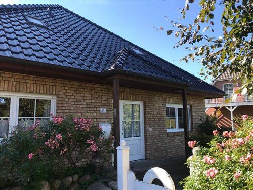 Ferienhaus - 4 Personen -  - Nordhagener Straße - 24398 - Schönhagen