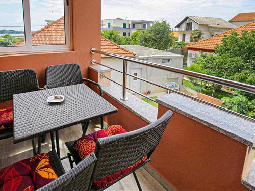 Holiday Home/Apartment - 4 persons -  - Dr. Franje Tudmana - Zadar - Sukosan - 23206 - Sukosan