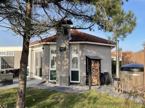 Feriehus - 6 personer -  - 9161CZ - Hollum