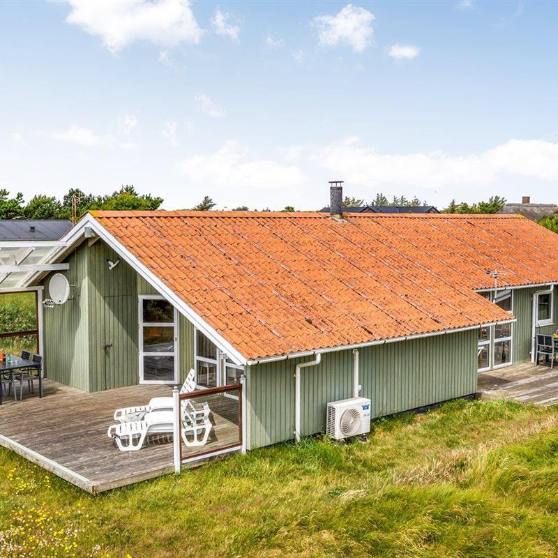 Sommerhus - 8 personer -  - Fyrmarken - Nr. Lyngvig - 6960 - Hvide Sande