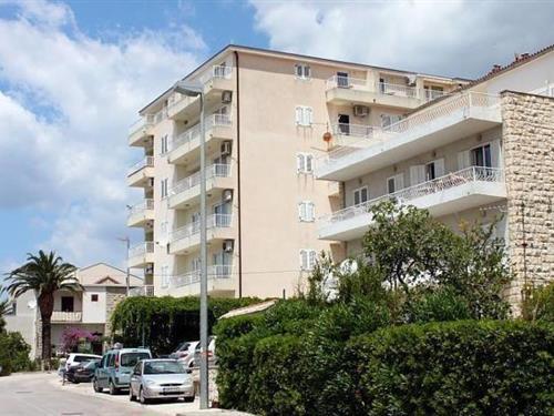 Sommerhus - 2 personer -  - Kralja Petra Kresimira IV - 21300 - Makarska