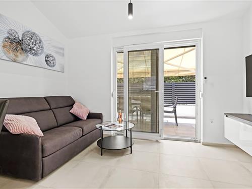 Holiday apartment - 4 persons -  - 52215 - Peroj