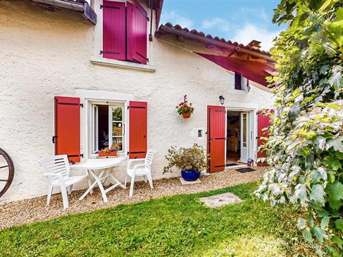 Holiday home - 4 persons -  - Rue de Montmerle le Mas David - 16270 - Nieuil