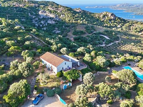 Holiday home - 6 persons -  - Loc.Lu Pireddu - 07021 - Cannigione