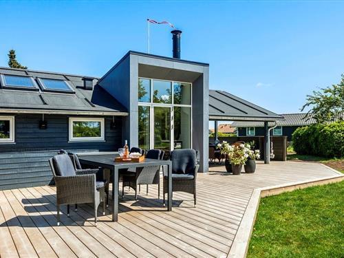 Holiday home - 6 persons -  - Chr. Christensensvej - Kysing Næs - 8300 - Odder