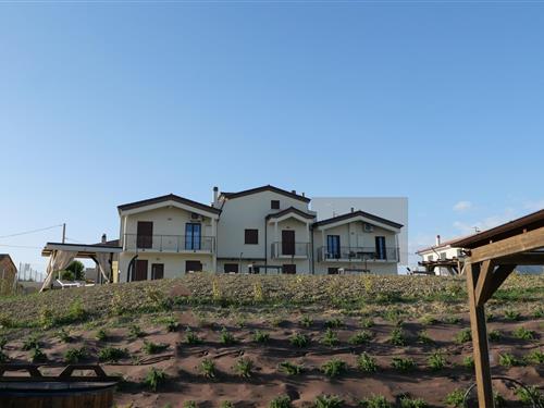 Holiday home - 4 persons -  - 61038 - Terre Roveresche