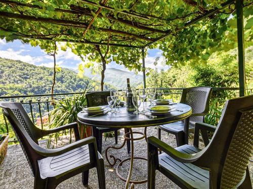 Ferielejlighed - 4 personer -  - Circ. Campovecchio - 16046 - Mezzanego