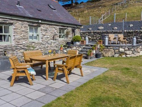 Holiday home - 4 persons -  - LL21 0SN - Llandrillo