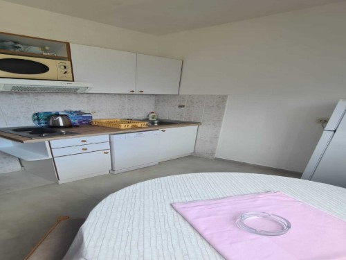 Holiday apartment - 2 persons -  - 21335 - Brist