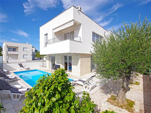 Holiday apartment - 6 persons -  - Privlaka - 23233