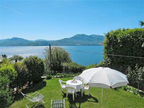 Holiday Home/Apartment - 5 persons -  - Cannero Riviera - 28821