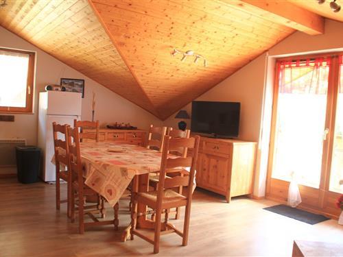 Holiday Home/Apartment - 6 persons -  - 74390 - Châtel