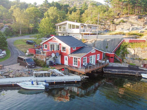 Holiday home - 6 persons -  - Theis Lundegård vei - Korshamn/Lyngdal - 4580 - Lyngdal