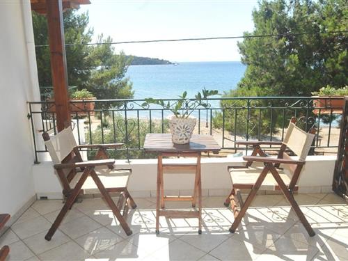 Holiday apartment - 2 persons -  - milina keine - 37013 - Milina