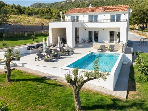 Sommerhus - 8 personer -  - Gornje Protege - Sibenik-Dubrava Kod Sibenika - 22000 - Sibenik