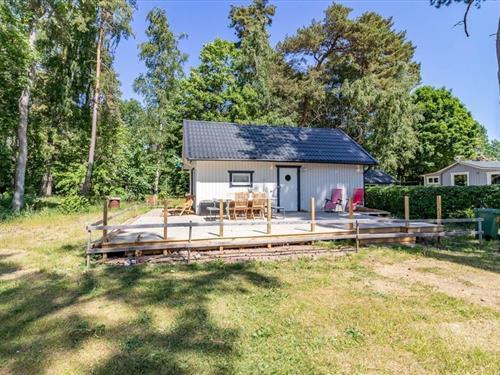 Sommerhus - 4 personer -  - Aska - 592 94 - Vadstena