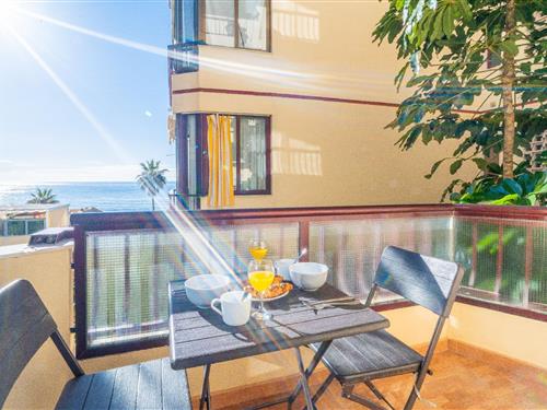 Holiday apartment - 4 persons -  - Carratera A7, km - 29649 - Sitio De Calahonda