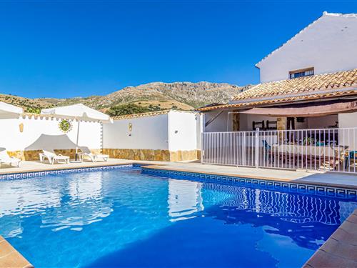 Sommerhus - 12 personer -  - Las Lagunillas - Priego De Córdoba - 14817 - Las Lagunillas