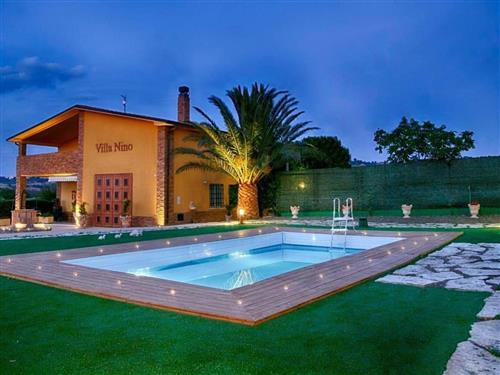 Sommerhus - 12 personer -  - Petacciato - 86038