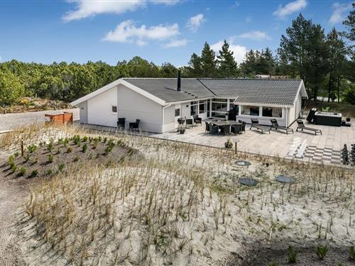 Sommerhus - 10 personer -  - Solsiden - 6857 - Blåvand