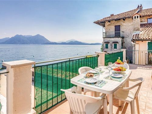 Holiday Home/Apartment - 4 persons -  - Via Giardino - Lago Maggiore - 28838 - Stresa Vb