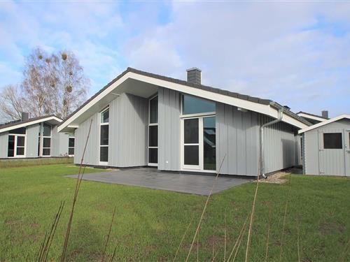 Sommerhus - 4 personer -  - Walter-Gotsmann-Straße - 17252 - Mirow