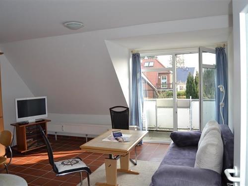 Holiday Home/Apartment - 3 persons -  - Bahnhofstrasse - 18374 - Seeheilbad Zingst