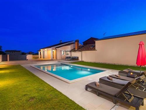 Holiday home - 8 persons -  - Bibici - Svetvincenat - Bibici - 52341 - Bibici