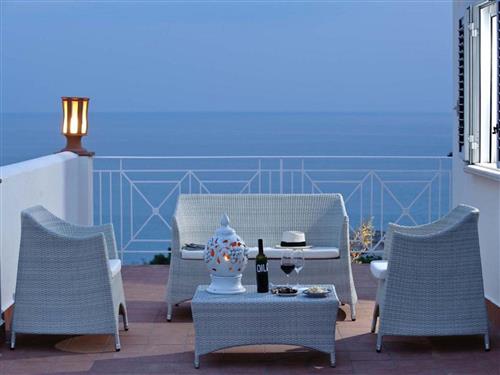 Semesterlägenhet - 2 personer -  - Vibonati - 84079