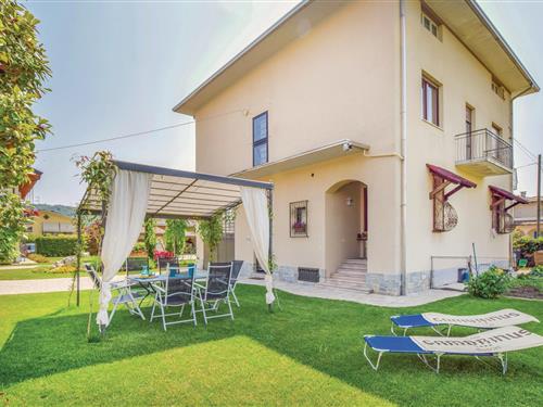 Holiday home - 7 persons -  - Via dei Pezzoli - Gozzano-Orta S. Giulio - 28024 - Gozzano  (No)