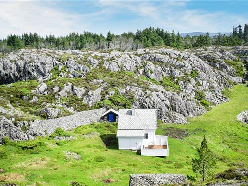 Sommerhus - 4 personer -  - Haugen - Austevoll - 5398 - Stolmen