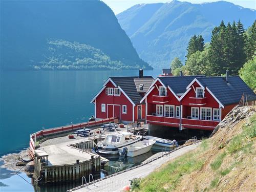 Sommerhus - 7 personer -  - Arnafjord - 6893