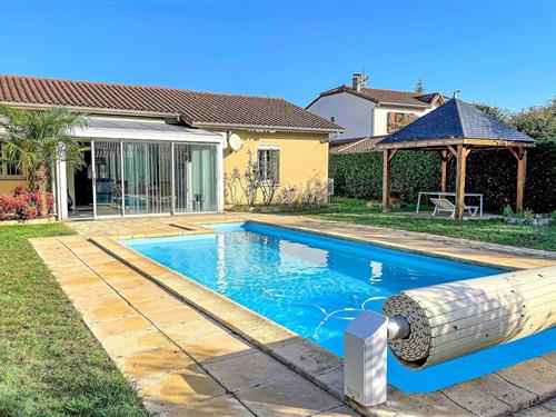 Holiday Home/Apartment - 6 persons -  - Lotissement des Arcales - 65500 - Vic-En-Bigorre